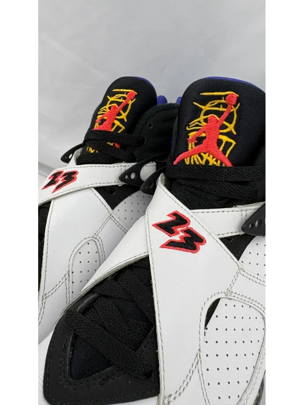 Mens Size 8 - Air Jordan 8 Three-Peat sneakers shoes 305381-142